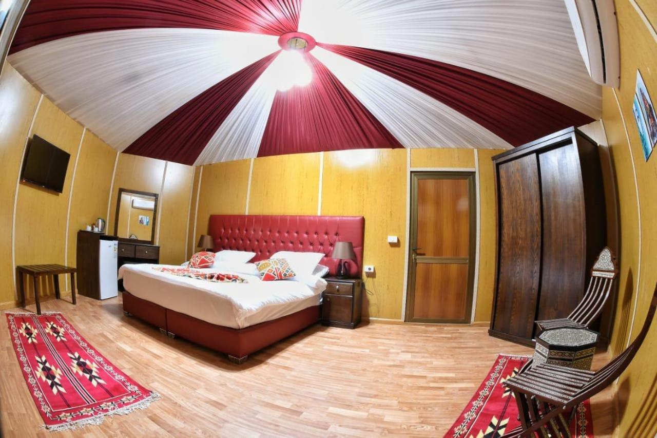 Rum Oasis Luxury Camp Wadi Rum Ngoại thất bức ảnh