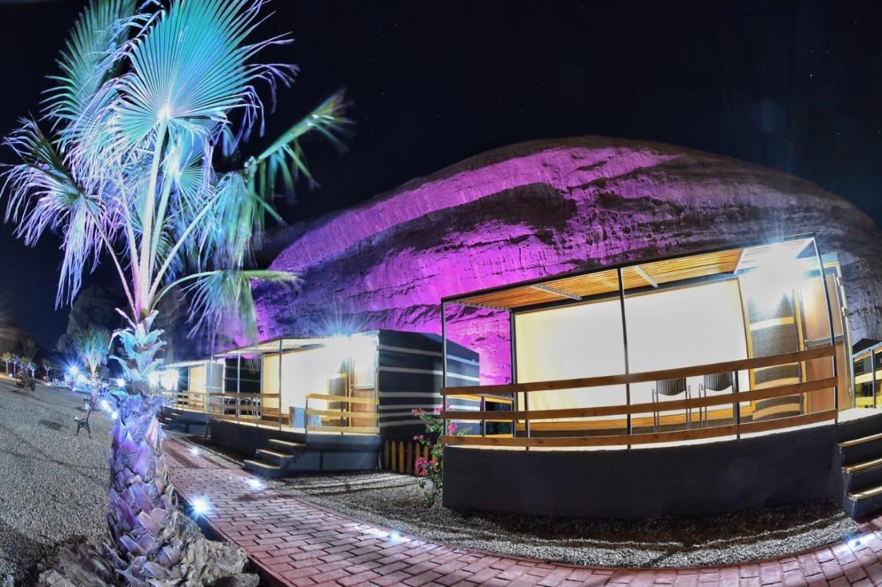 Rum Oasis Luxury Camp Wadi Rum Ngoại thất bức ảnh