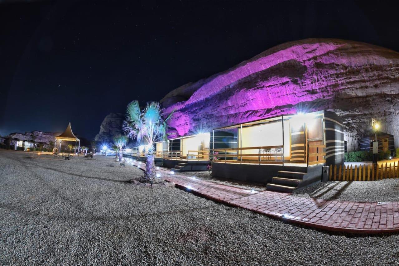 Rum Oasis Luxury Camp Wadi Rum Ngoại thất bức ảnh